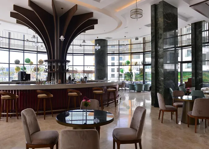 Azura World Otel 5*