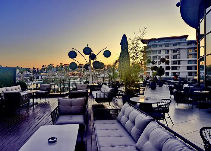 Otel Azura World Alanya