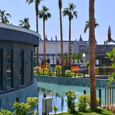 Wyndham Hotel