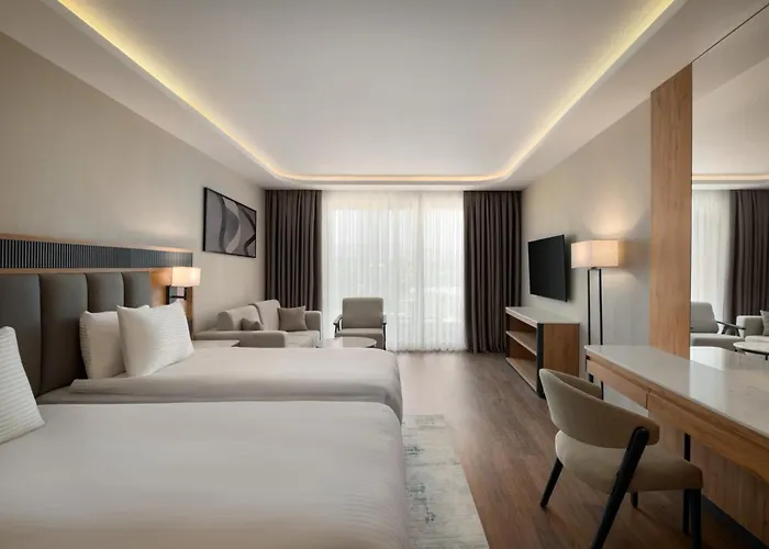 Отель Azura World 5*