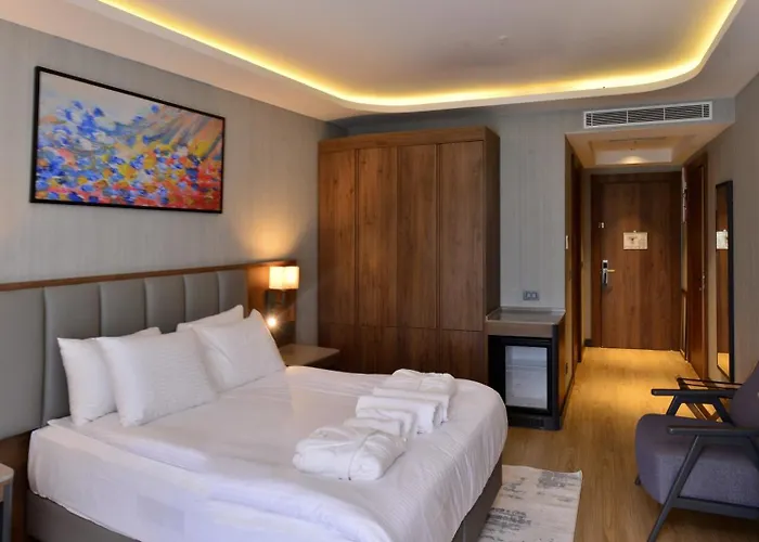 Отель Azura World 5*