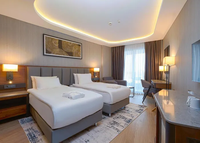 Отель Azura World 5*